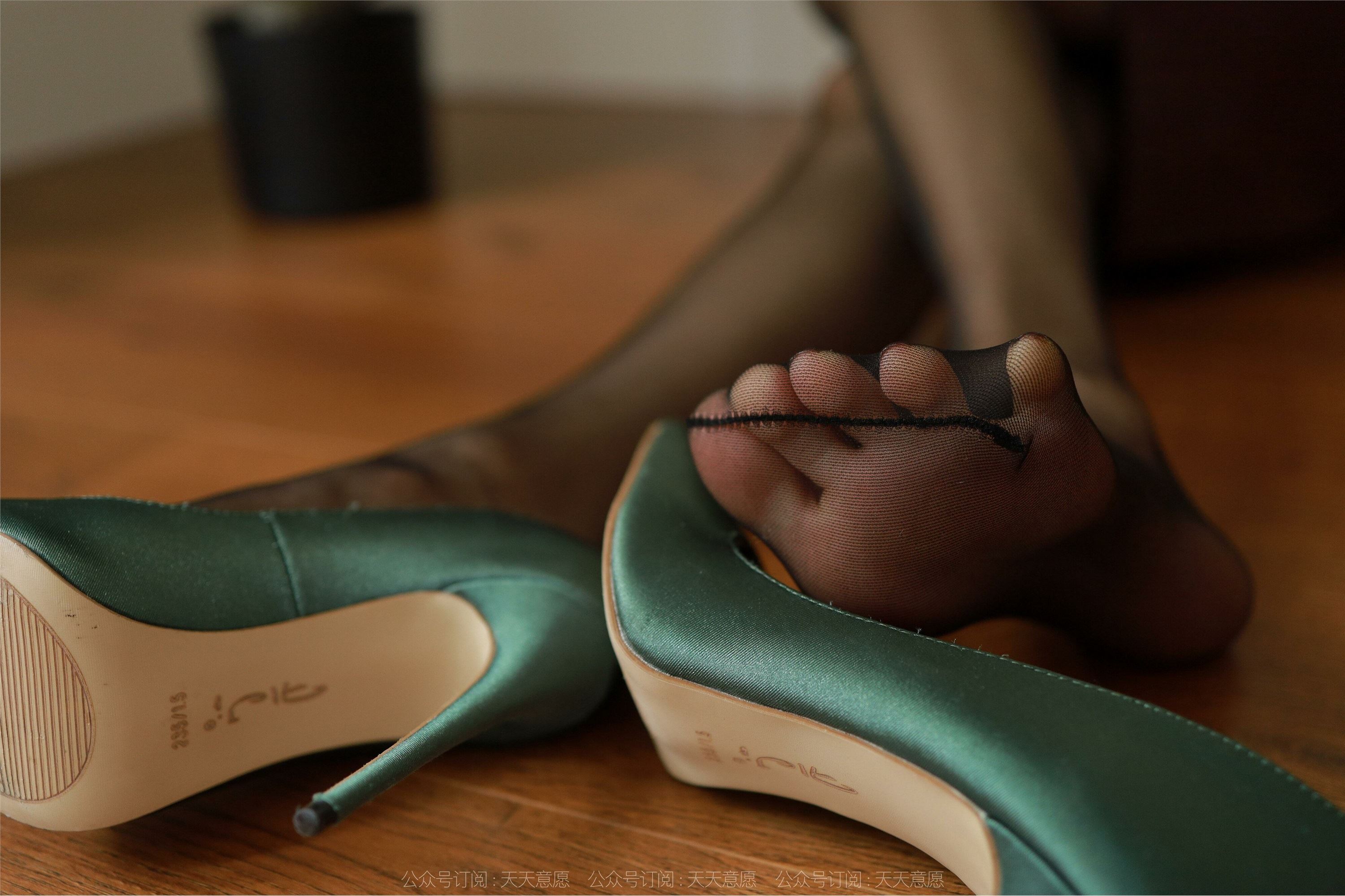 IESS异思趣向  2022.08.01 丝享家 1164：小六《夏日倾情》